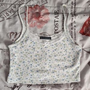Brandy melville skylar blue floral lace tank